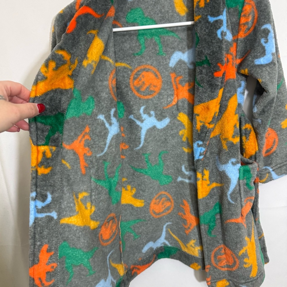 Jurassic World Kids Fleece Robe Dinosaur Print - Boys Size 6/7 - Picture 13 of 14